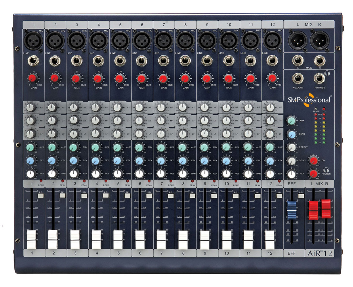 STUDIOMASTER AIR 12